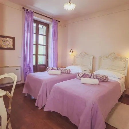 Tre Stelle Фермерский дом Барбареско